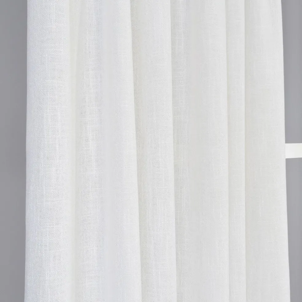 Alan Offwhite Gardiner med Linne-look och Tungt Fall