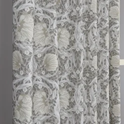 Grace beige gardiner - Klassisk blommig Arts and Crafts design
