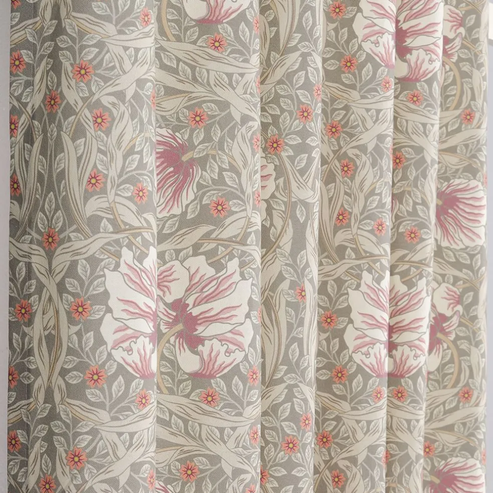 Grace dimmgrön gardiner - Klassisk blommig Arts and Crafts design
