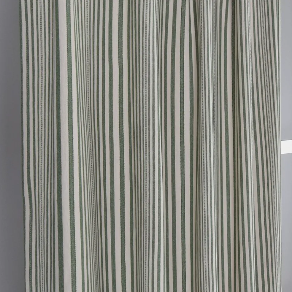 Karin grön randiga gardiner