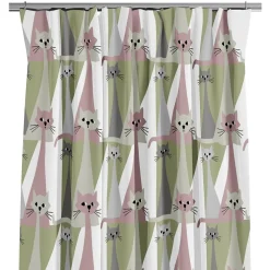 Kitty rosa gardiner med retro katter