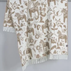 Leksand beige ullpläd 130x170 cm – dalahästar i 100% ull