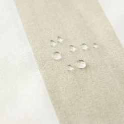 Striato beige randig textilvaxduk – praktisk bordsduk