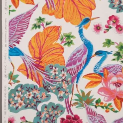 Whispers tyg – Färgstarkt tyg med tranor & blommor